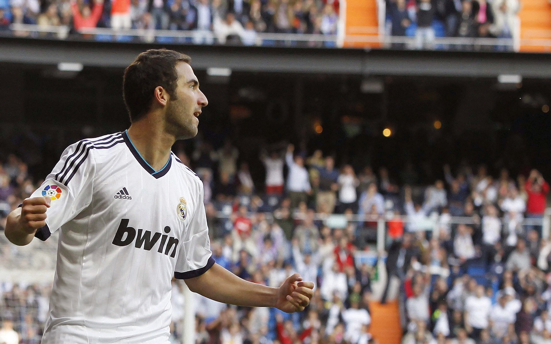 中国足球俱乐部加快国际化布局,海外市场频繁布局,中国足球俱乐部和外国足球俱乐部哪里有不一样